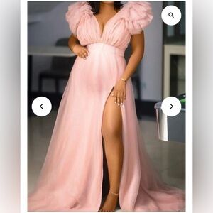 Plus size maternity dress